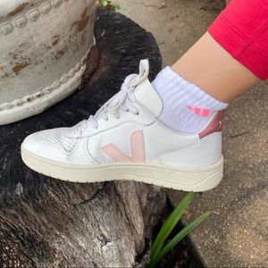 Veja x Madewell